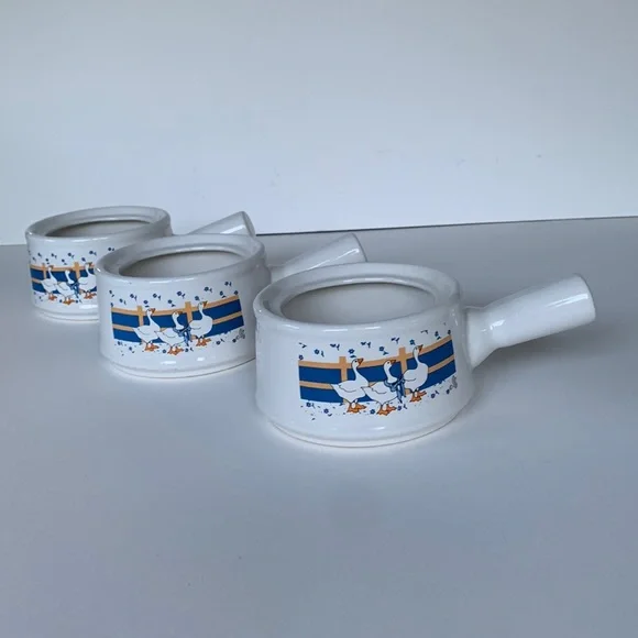 Set of Blue Ribbon Duck/Goose Soup Bowls - Picture 1 of 7